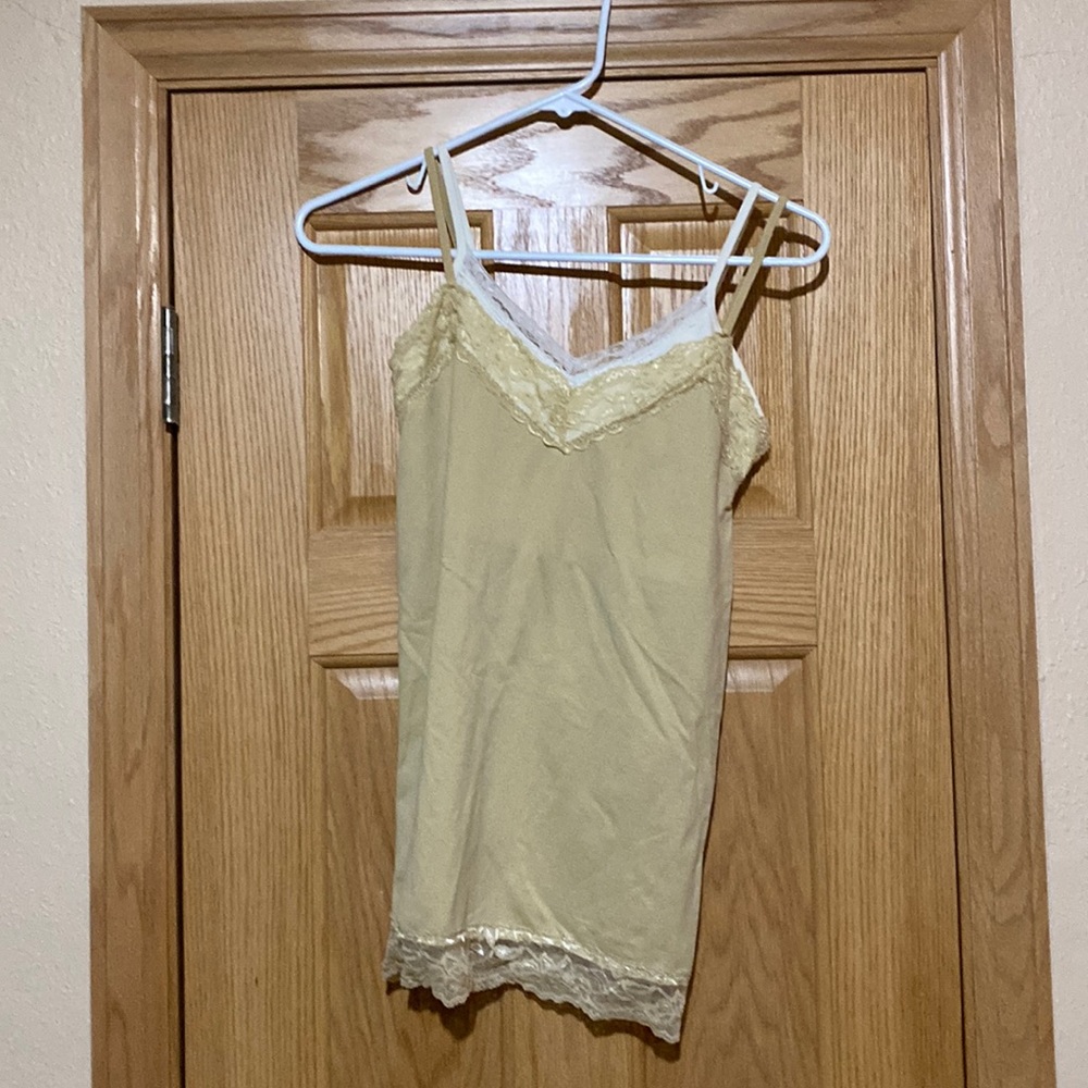 FM Tank top tan and white